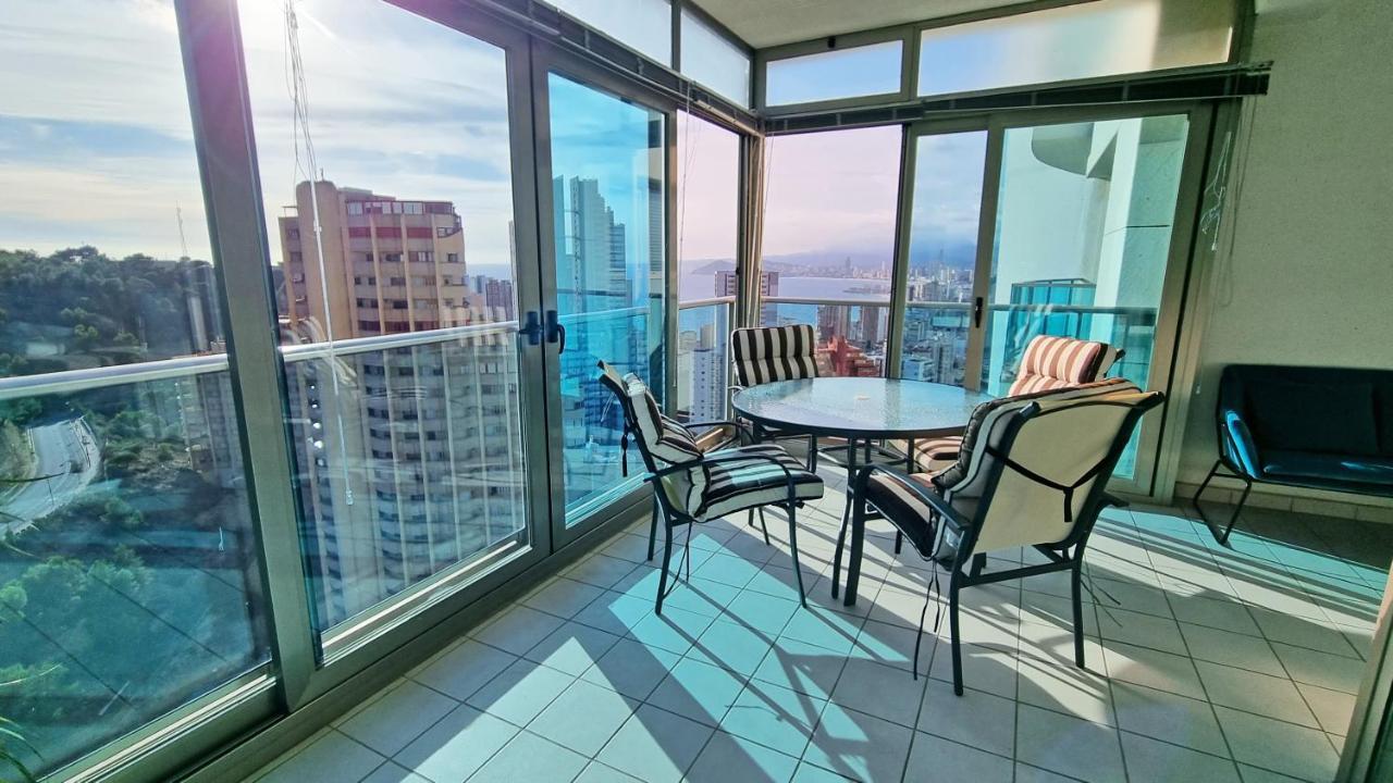 Skyline 14 Large And Sunny All-Day Balcony With Stunning Sea Views Benidorm Exterior photo