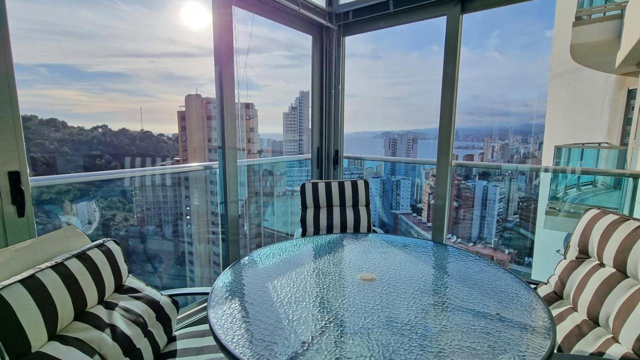 Skyline 14 Large And Sunny All-Day Balcony With Stunning Sea Views Benidorm Exterior photo