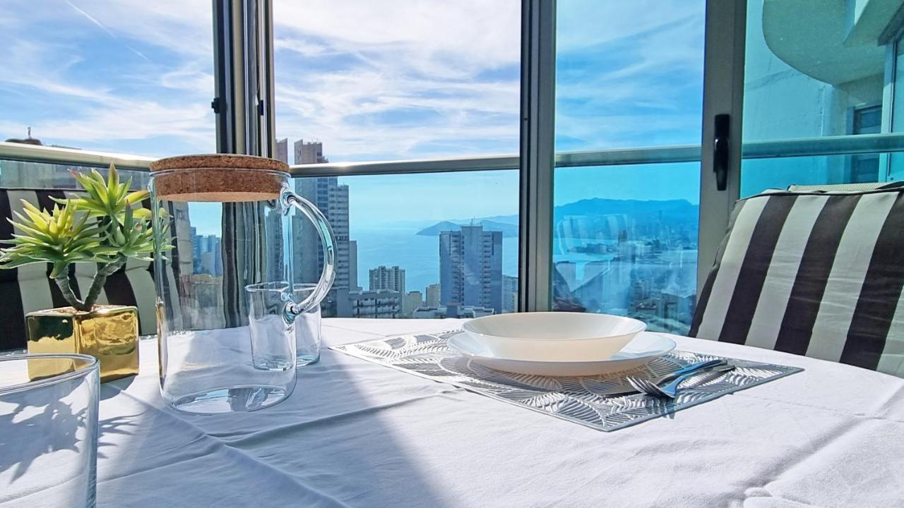 Skyline 14 Large And Sunny All-Day Balcony With Stunning Sea Views Benidorm Exterior photo